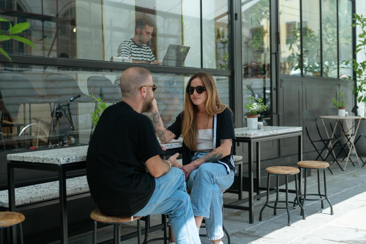 Isla Tel Aviv Hostel Екстериор снимка